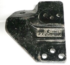 Кронштейн двигателя правый