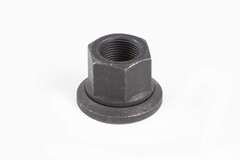 Гайка шпильки колеса M22