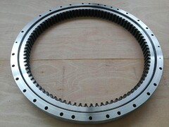 Поворотный круг Komatsu PC200-7