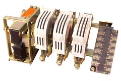 Контактор серии КТ